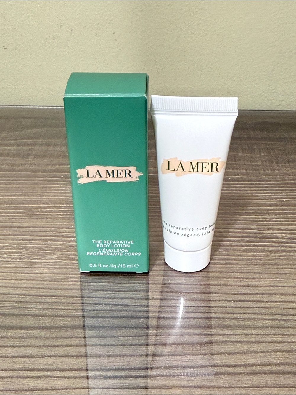 La Mer the reparative body lotion travel size 15ml